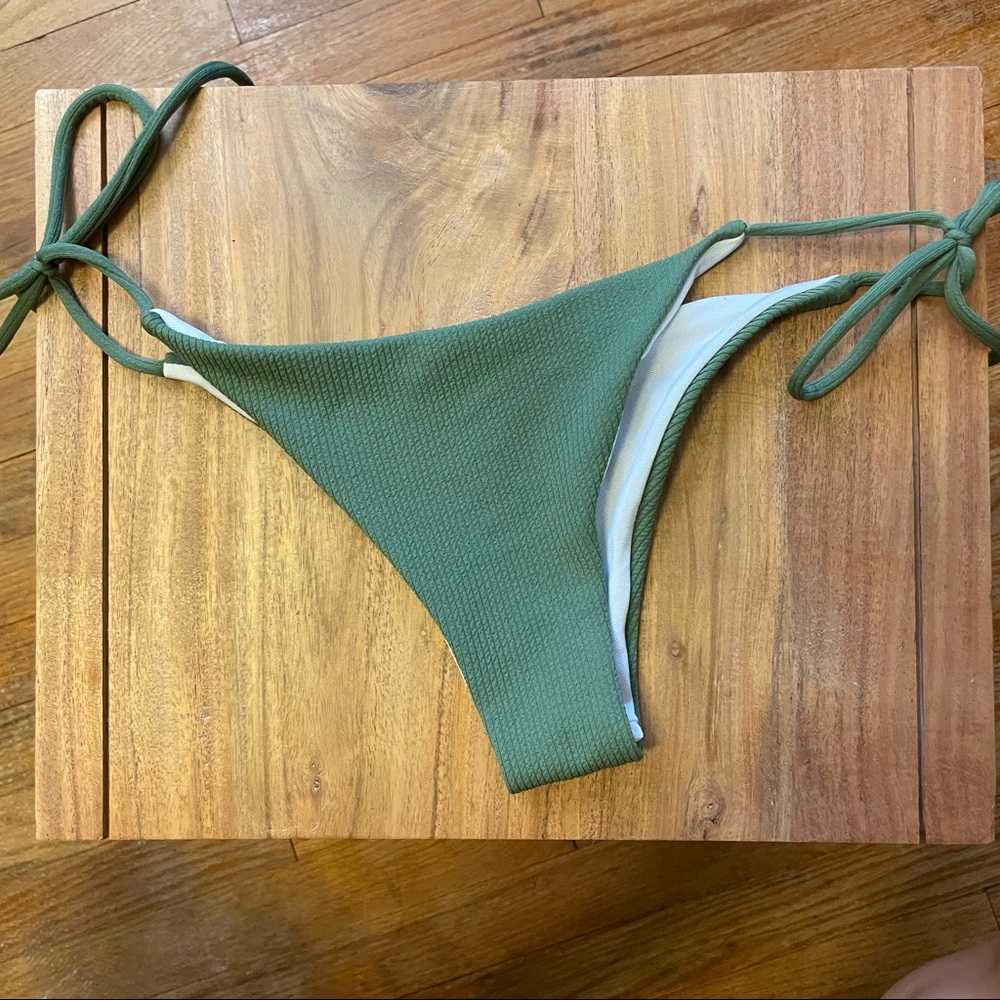 Green Ribbed Bikini - Picture 5 of 5